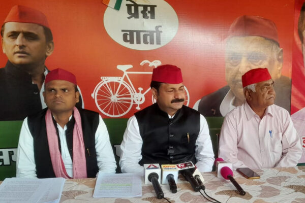 जब तक सहारा के निवेशकों को न्याय नहीं मिलेगा तब तक इस आंदोलन को समाजवादी पार्टी उठाती रहेगी : मनोज यादव