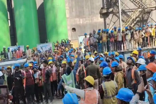 पन्ना में जेके सीमेंट प्लांट में बड़ा हादसा, निर्माणाधीन यूनिट की छत गिरने से 2 मौत, कई मजदूर मलबे में फंसे