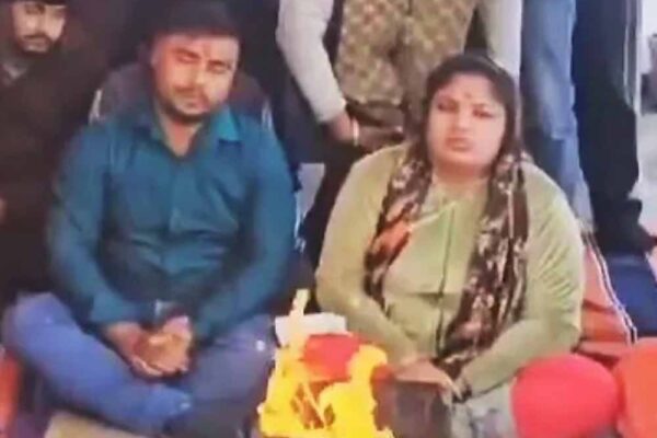 गाजियाबाद में मुस्लिम दंपति ने अपनी मर्जी से मुस्लिम धर्म छोड़कर सनातन धर्म अपनाया, शहजाद बना शिवकुमार, पत्नी बनी साक्षी