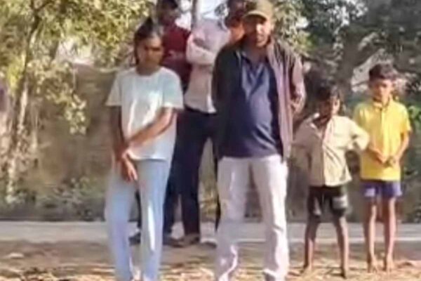 ‘झूठ बोलेगा जगदीश तो पड़ेगा महंगा’, घर के बाहर सो रहे ग्रामीण पर धारदार हथियार से हमला कर दी धमकी