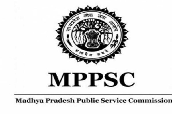 MPPSCभर्ती परीक्षा में शामिल होने वाले उम्मीदवार आधिकारिक वेबसाइट से एडमिट कार्ड डाउनलोड कर सकते