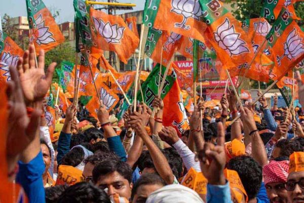 10 में से 10 नगर निगमों में भाजपा ने बनाई बढ़त, जश्न मनाने की तैयारी, लड्डू, गुलाबजामुन, बालूशाही बनकर तैयार