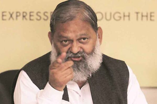 बीजेपी पार्टी में बागी सुर अपना रहे तीनों नेताओं को दिया नोटिस