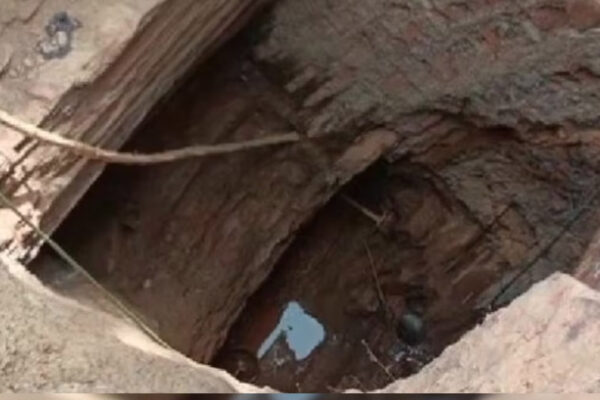 सीधी का दशरथ मांझी, जिसने प्यार के चलते पहाड़ का सीना चीर के निकाला पानी