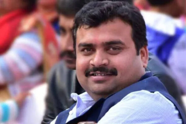 सतना विधायक की बढ़ी मुश्किलें, 2016 के मामले में जारी हुआ वारंट, चेक बाउंस से जुड़ा है मामला