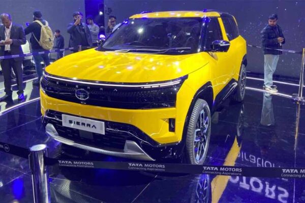 टाटा मोटर्स पहले Tata Sierra ICE वेरिएंट करेगी लॉन्च