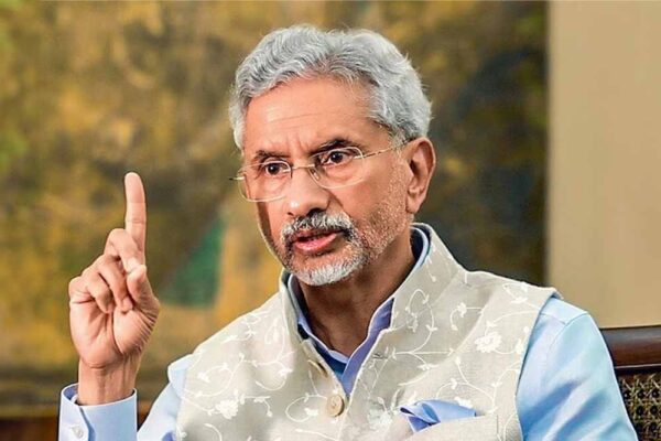 लंदन के चैथम हाउस के बाहर मंत्री जयशंकर की गाडी के सामने खालिस्तानियों ने किया हंगामा, लगाए देश विरोधी नारे