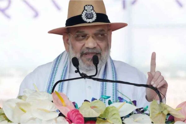 एमके स्टालिन पर बरसे अमित शाह, मेडिकल, इंजीनियरिंग की शिक्षा तमिल में देने की कही बात
