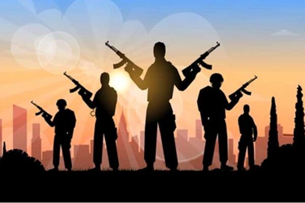 ईरान के नक्शेकदम पर पाकिस्तान, ISI ने आतंकियों को किया एक्टिवेट, भारत के खिलाफ जंग का ऐलान