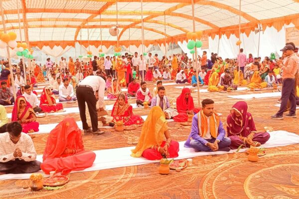 ‘मुख्यमंत्री सामूहिक विवाह योजना’ के तहत अब 51 हजार नहीं बल्कि एक लाख रुपये की सहायता दी जाएगी: यूपी सरकार