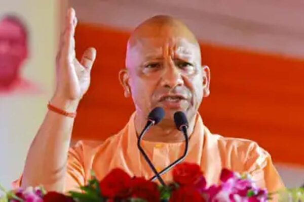 मुख्यमंत्री योगी ने कांग्रेस द्वारा बाबा साहब का अपमान करने की बात कही, दिल्ली में नहीं होने दिया था अंतिम संस्कार