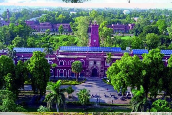 AMU के कब्जे से जिला प्रशासन ने 41,050 वर्ग मीटर भूमि को खाली कराया