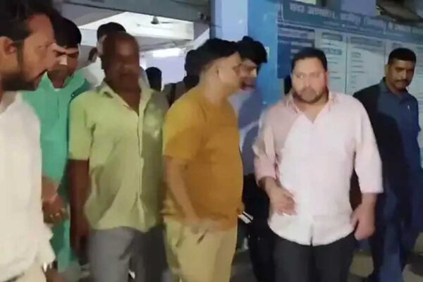 5 फीट की दूरी और धड़ाम… तेजस्वी यादव के काफिले में कैसे घुसा ट्रक, 3 सुरक्षाकर्मी घायल