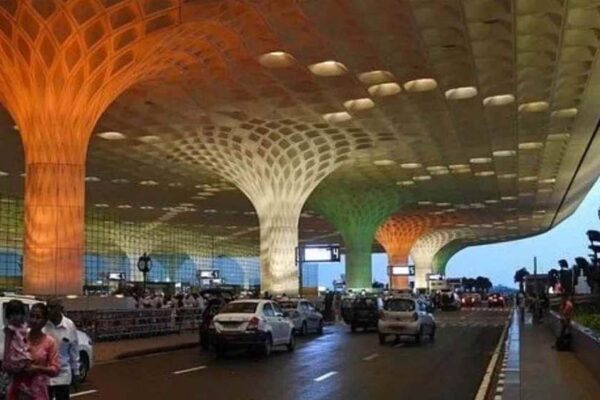 एयरपोर्ट सुरक्षा में हाई अलर्ट, बम की धमकी को लेकर तीन बार कंट्रोल रूम में कॉल