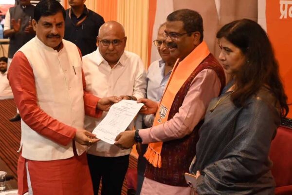 हेमंत खंडेलवाल बने भाजपा के नए प्रदेश अध्यक्ष, धर्मेंद्र प्रधान समेत कई नेता रहे मौजूद
