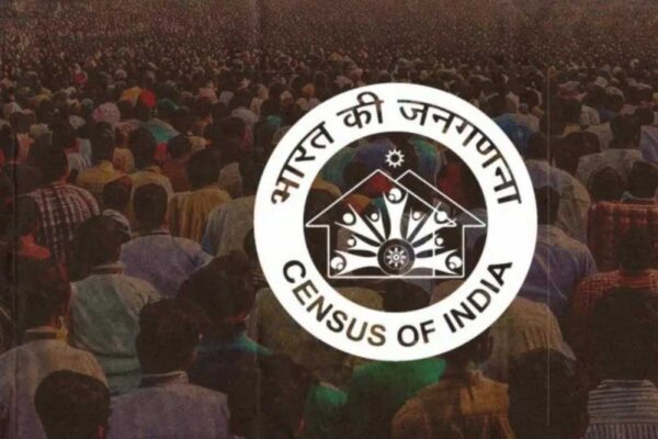 जनगणना के लिए घर-घर जाने वाले कर्मचारी भी मोबाइल से ही डेटा जुटाएंगे और उसे रियलटाइम अपलोड करेँगे