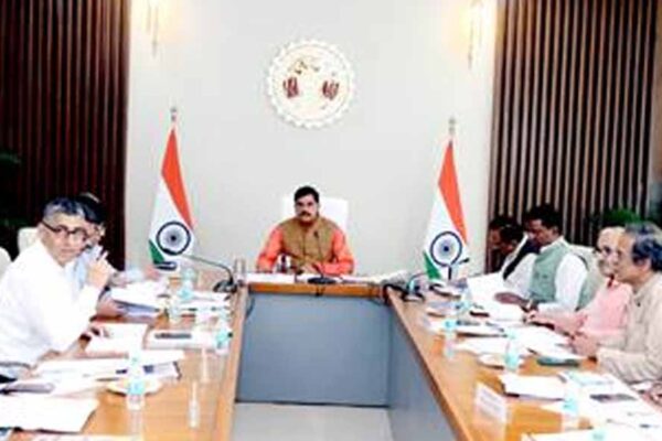 मुख्यमंत्री डॉ. यादव ने वनाधिकार और पेसा एक्ट के प्रभावी क्रियान्वयन के लिए पहली बैठक में दिए निर्देश