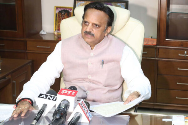 विद्युत परियोजनाओं में लापरवाही नहीं चलेगी, समयसीमा में पूरा हो काम: उप मुख्यमंत्री का सख्त संदेश