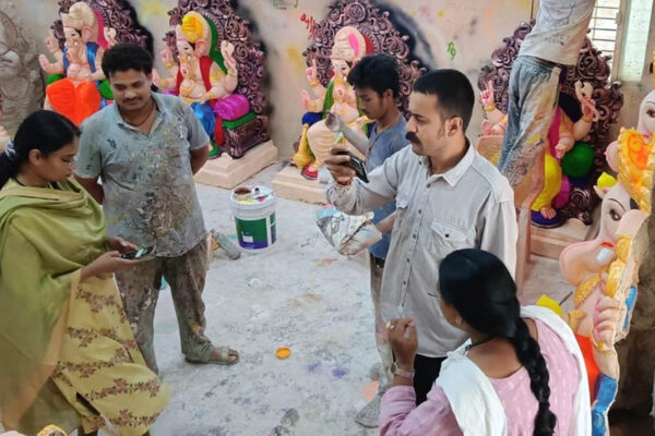 इंदौर में पीओपी पर रोक का असर, 1,500+ गणेश मूर्तियां प्रशासन के कब्जे में