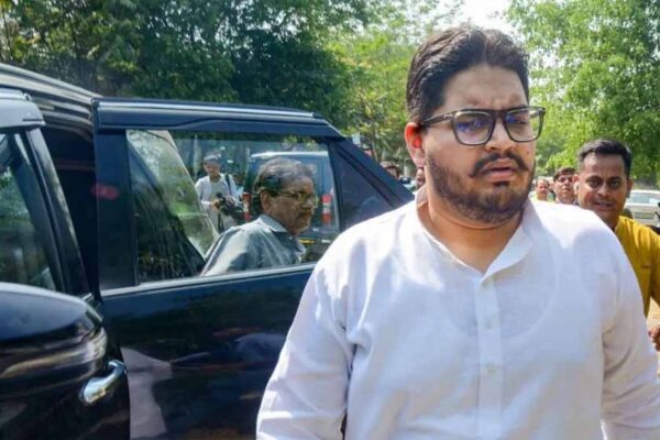 मुख्तार अंसारी के बेटे उमर पर शिकंजा कसता हुआ, जेल हुई ट्रांसफर