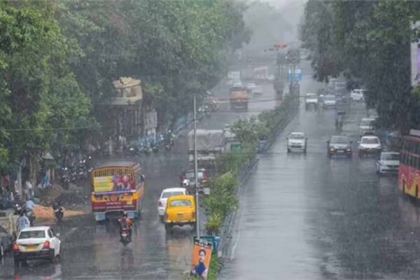 मौसम विभाग का अलर्ट: अगले 72 घंटे इन राज्यों में रहे सावधान, भारी बारिश और तूफान की चेतावनी