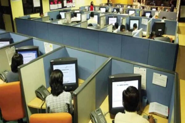 ED ने पकड़ा 130 करोड़ का कॉल सेंटर फ्रॉड, ठगों से बरामद हुई 8 लग्जरी कारें