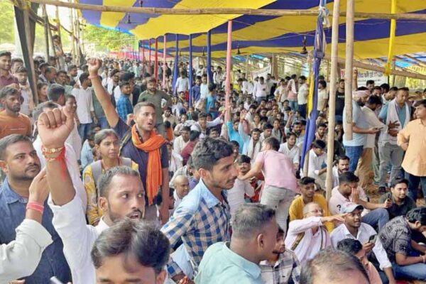 राजस्व महा-अभियान : विशेष सर्वेक्षण कर्मियों की हड़ताल के बीच सरकार ने की वैकल्पिक व्यवस्था