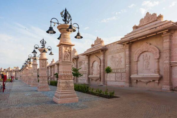 पर्यटन की नई उड़ान: मध्यप्रदेश ने अंतरराष्ट्रीय स्तर पर बनाई खास पहचान