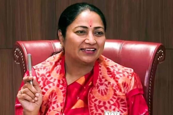 पुलिस ने पकड़ा शख्स जिसने CM रेखा गुप्ता के कार्यक्रम में की नारेबाजी