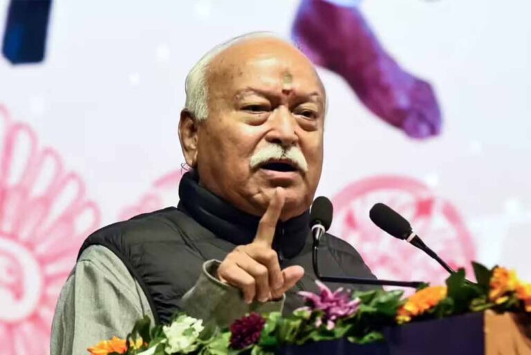 युवा संवाद कार्यक्रम में मोहन भागवत का संबोधन: समाज के सामने पर्यावरण, नशा और अकेलेपन बड़ी चुनौती
