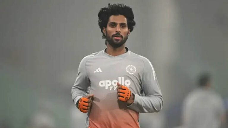 भारत-न्यूजीलैंड टी20 सीरीज में तिलक वर्मा का बाहर होना वर्ल्ड कप मिशन के लिए भी चिंता का विषय