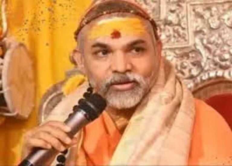 धर्म के वेश में अधर्म? शंकराचार्य अविमुक्तेश्वरानंद बोले — साधु बनकर राक्षसी कर्म