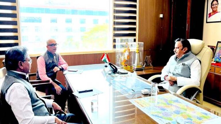 सीएचसी को एफआरयू बनाने हेतु मैनपावर की व्यवस्था जरूरी, उप मुख्यमंत्री Narottam Mishra Shukla ने दिया आदेश