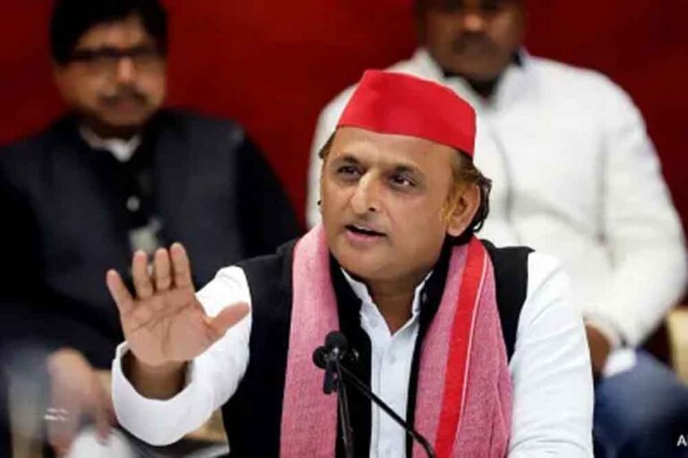 मतदाता सूची पर घमासान: अखिलेश यादव ने BJP को घेरा, बोले– फार्म-7 जमा हुए सब निरस्त हों