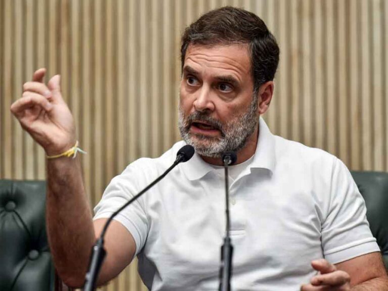 धमकी भरा संदेश वायरल: राहुल गांधी और 25 सांसदों को गोली मारने की चेतावनी