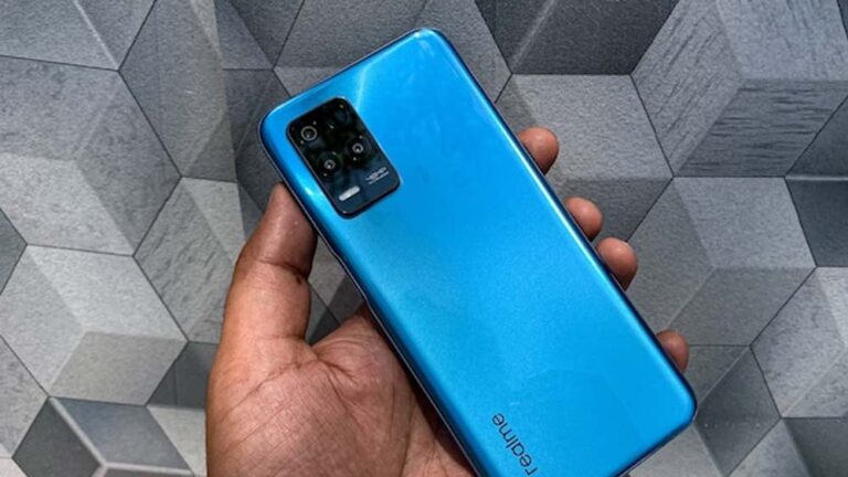 10,001mAh बैटरी वाला Realme स्मार्टफोन जल्द भारत में होगा लॉन्च, जानिए तारीख