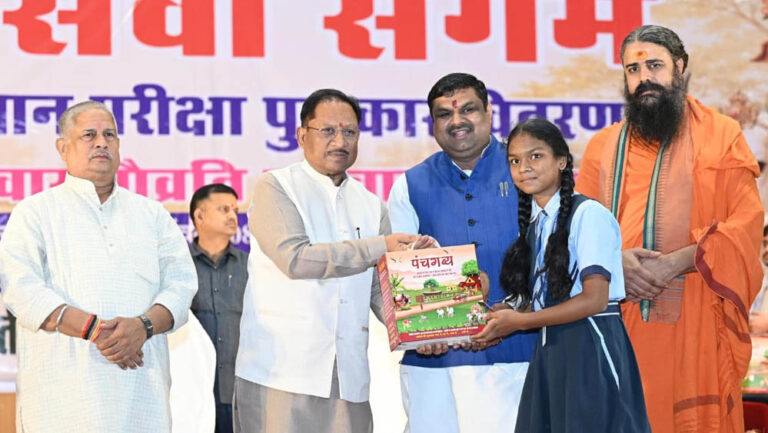 छत्तीसगढ़ में गौ संरक्षण पर सीएम विष्णुदेव साय का बड़ा संदेश, बोले- जनभागीदारी ही सबसे बड़ी ताकत