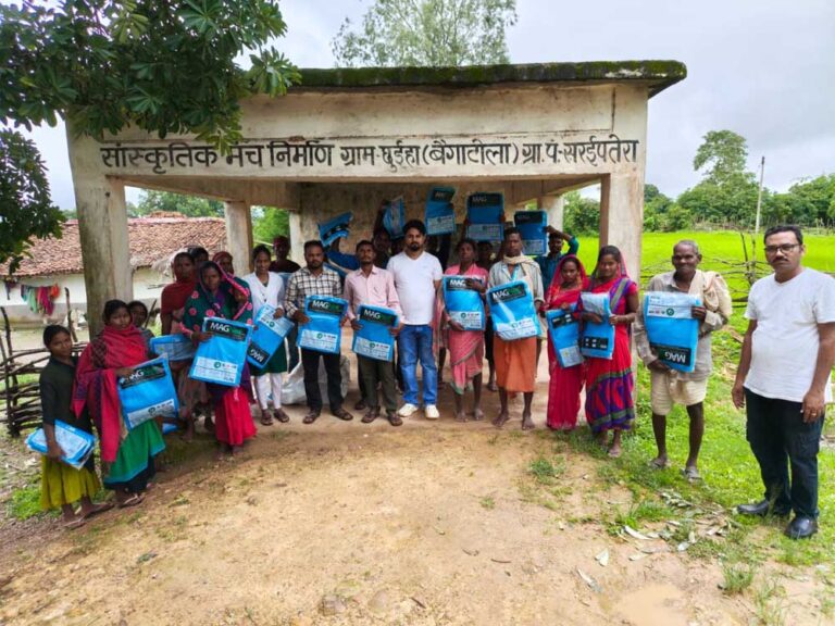 छूईहा में जनहित की पहल, 39 बैगा परिवारों को मिली मच्छरों से बचाव की सौगात
